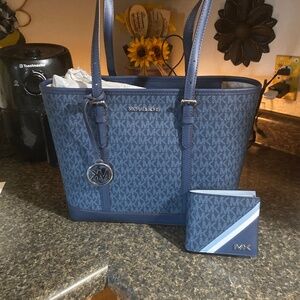 Authentic MK purse and wallet